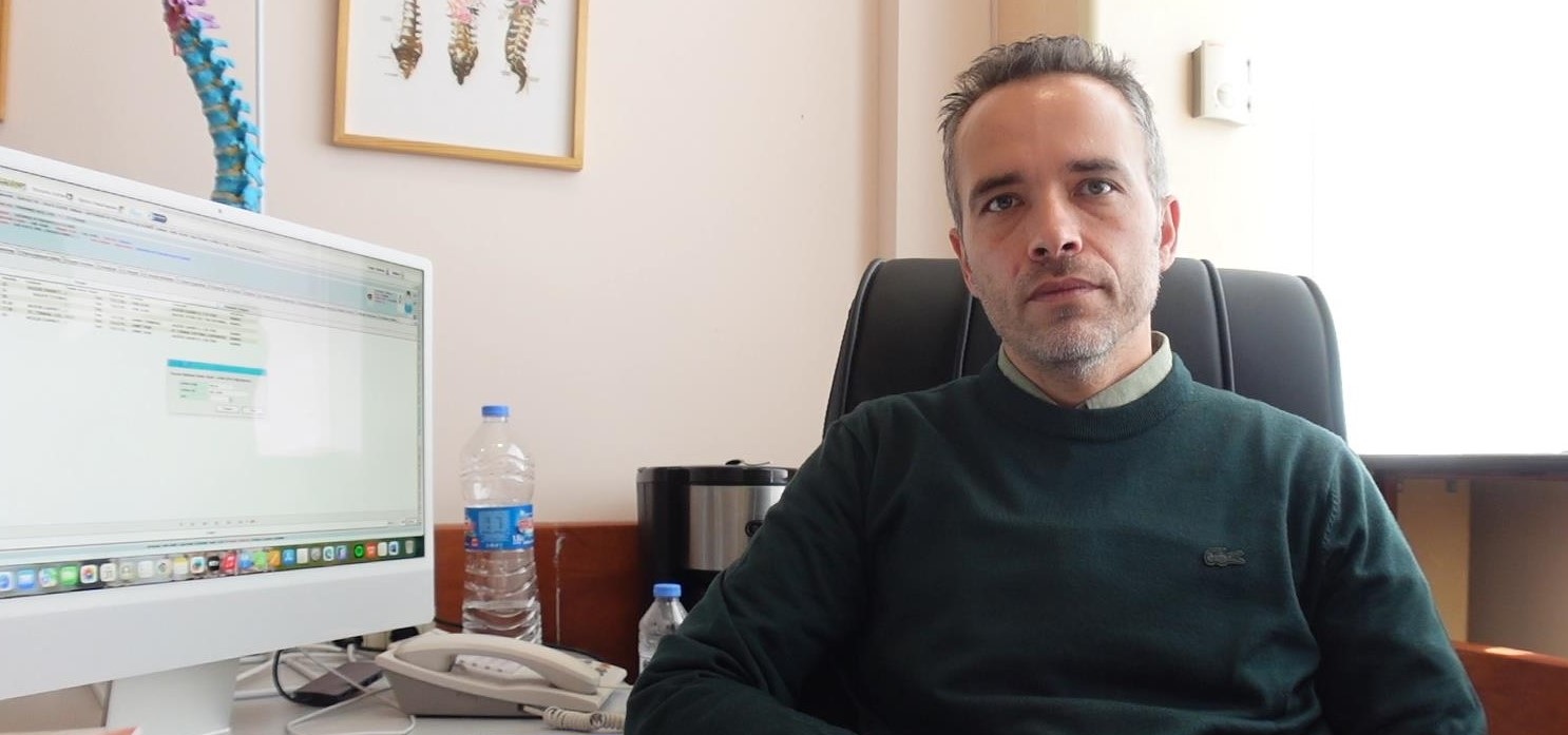Doç. Dr. Anıl Agar, halk arasında ayak başparmağında eğrilik olarak bilinen Halluks Valgus hakkında önemli açıklamalarda bulundu.